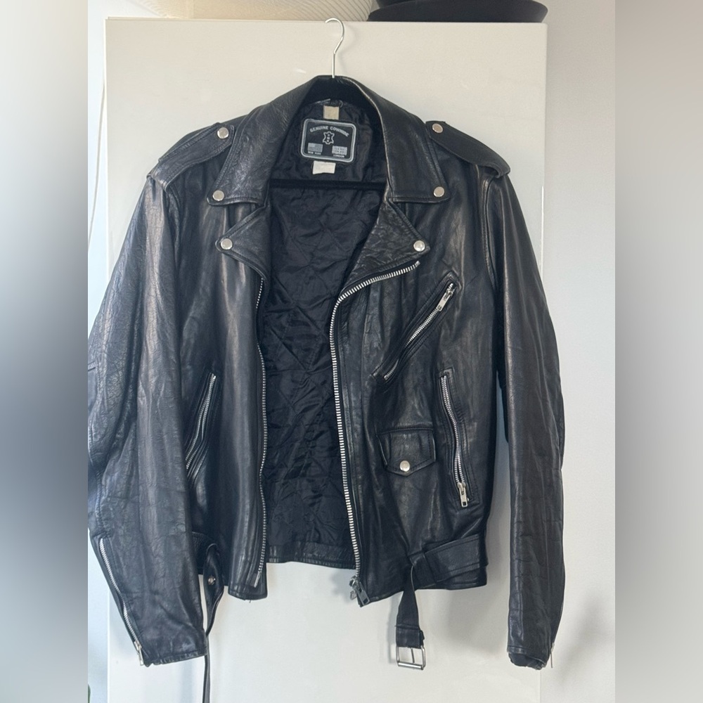Vintage UMR Real Cowhide Real  Leather Motorcycle Jacket  Quilt Lined Sz Large